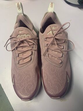 Nike Air Max 270 Women's Sneakers - Dusty Rose